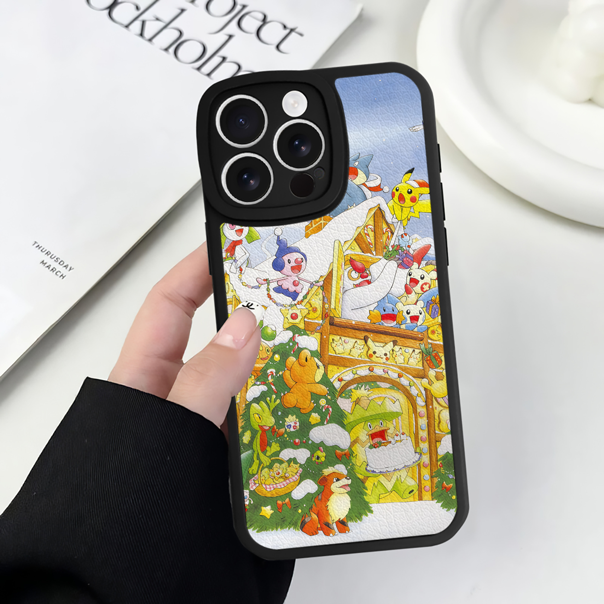 （画像用） ポケットモンスター Pokémon 【iPhone 16シリーズ対応】シリコンスマホケース（レザー調） 材質：シリコン